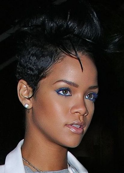 how to do makeup like rihanna. Do like Rihanna and coat those